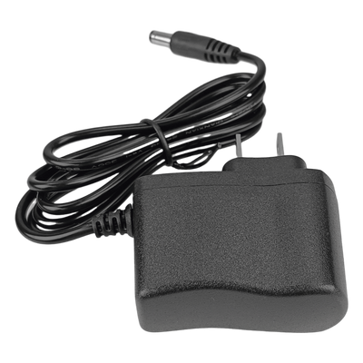 Fuente de Poder Regulada / 5 Vcc / 1 A / Entrada 100-240 Vca / Conector 5.5 x 2.1 mm / Operación 0°C a +40°C